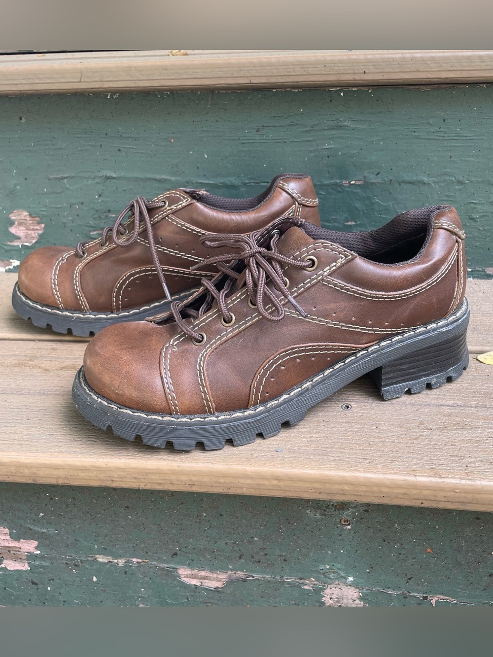 Vintage 90s Y2K Chunky Brown Oxford Shoes